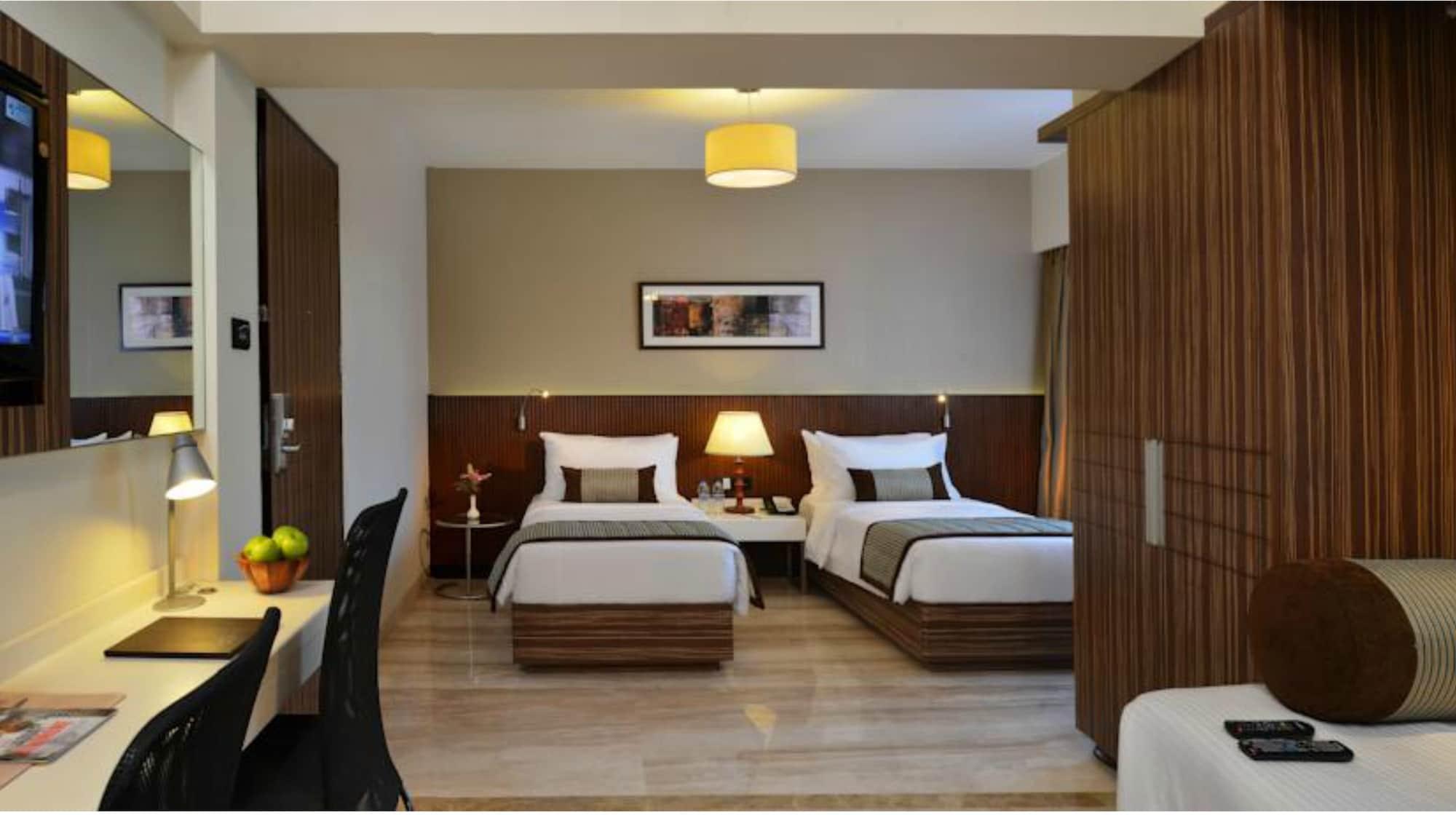Residency Sarovar Portico Mumbai Exterior foto